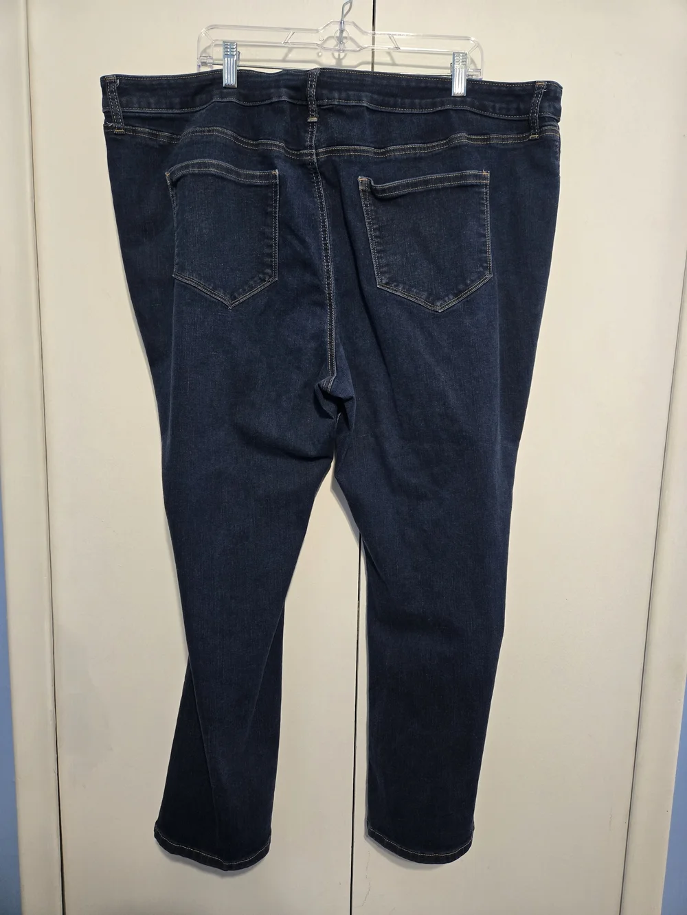 EVRI 24W/S Mid‑Rise Bootcut Jeans – Dark Wash Stretch Denim - Picture 3 of 7